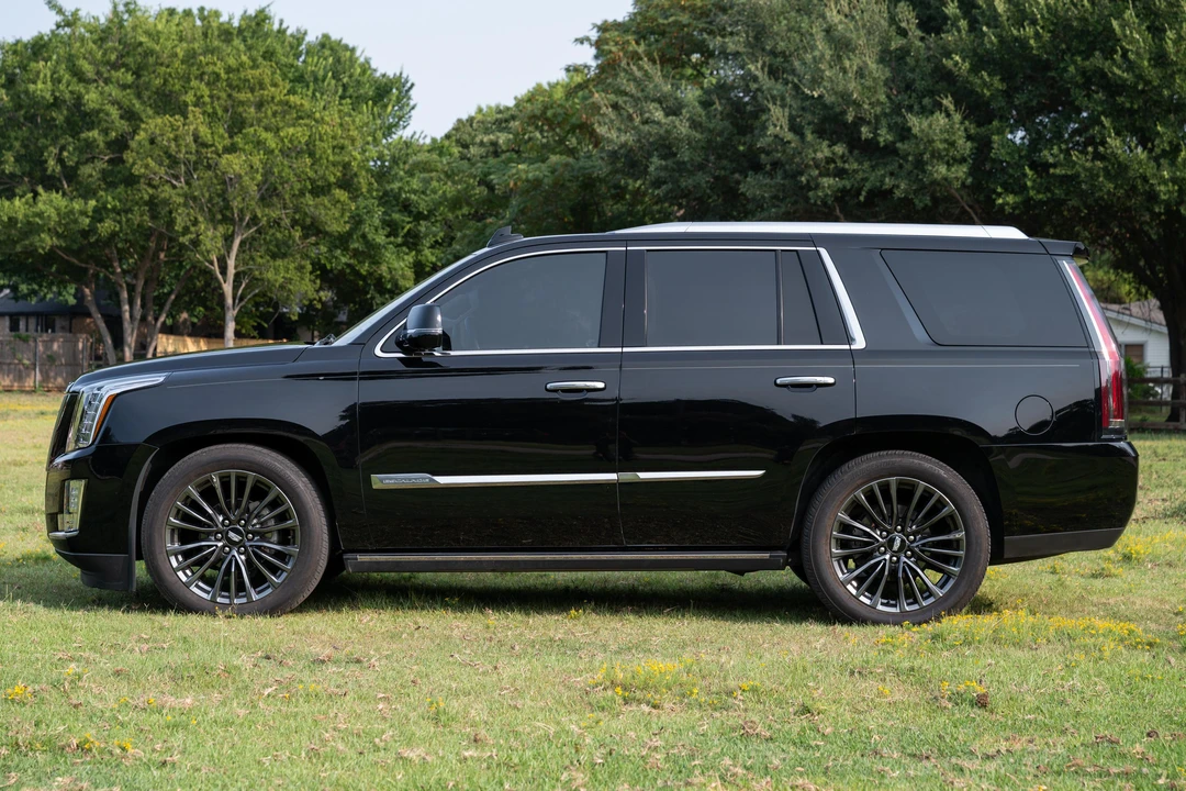 2015 Cadillac Escalade 4th Gen - Image 3 of 31