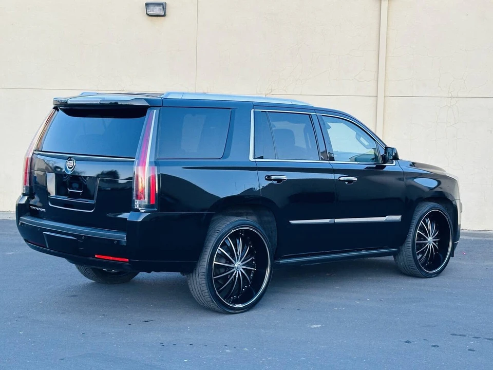 2015 Cadillac Escalade 4th Gen - Image 6 of 21