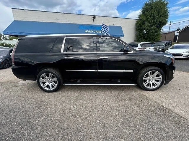2015 Cadillac Escalade 4th Gen - Image 5 of 12
