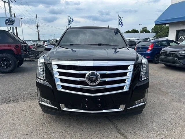 2015 Cadillac Escalade 4th Gen - Image 3 of 12