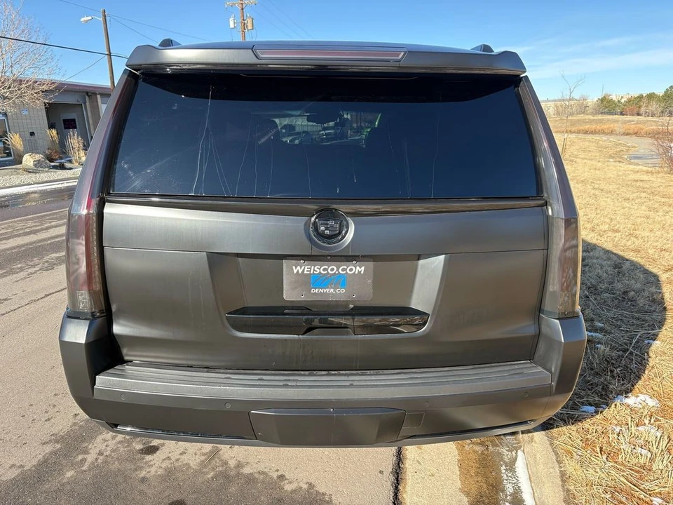 2015 Cadillac Escalade 4th Gen - Image 15 of 21