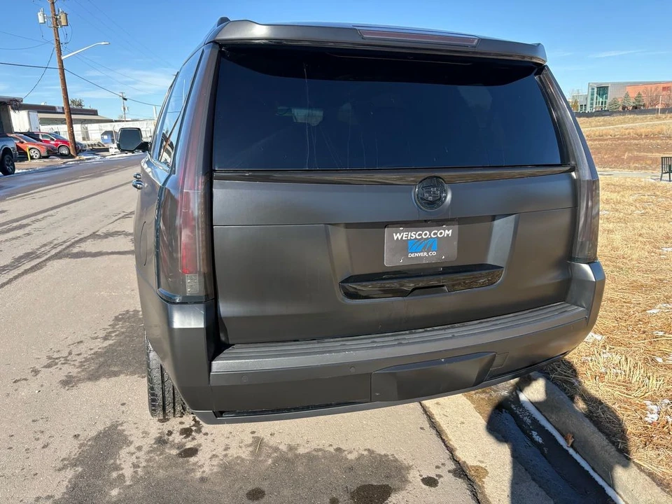 2015 Cadillac Escalade 4th Gen - Image 14 of 21
