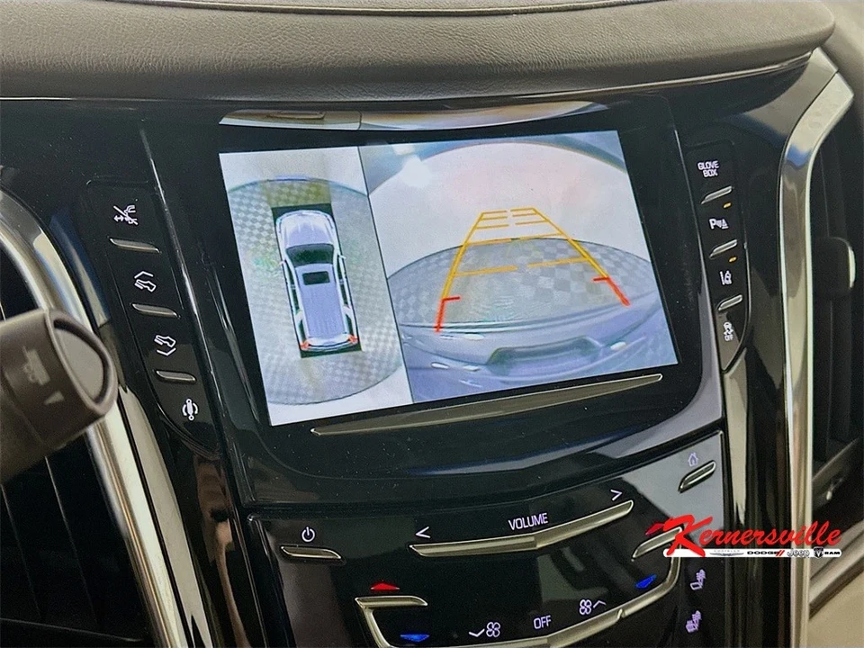 2015 Cadillac Escalade 4th Gen - Image 20 of 21