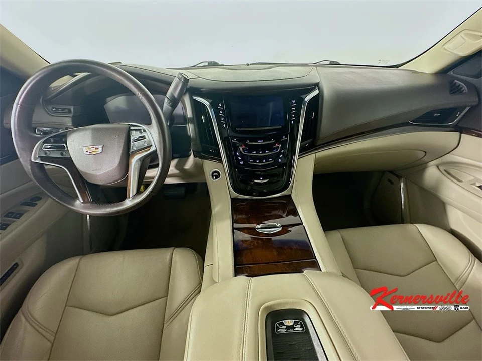 2015 Cadillac Escalade 4th Gen - Image 10 of 21