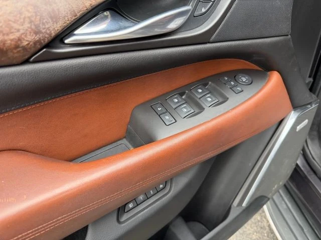 2015 Cadillac Escalade 4th Gen - Image 13 of 21