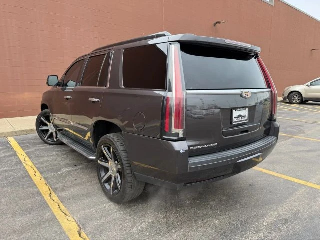 2015 Cadillac Escalade 4th Gen - Image 10 of 21