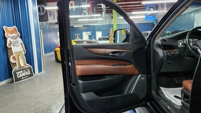 2015 Cadillac Escalade 4th Gen - Image 6 of 12