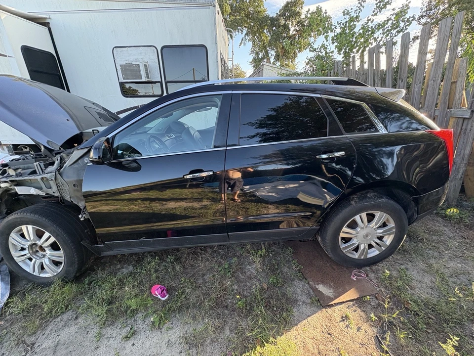 2015 Cadillac SRX - Image 12 of 21