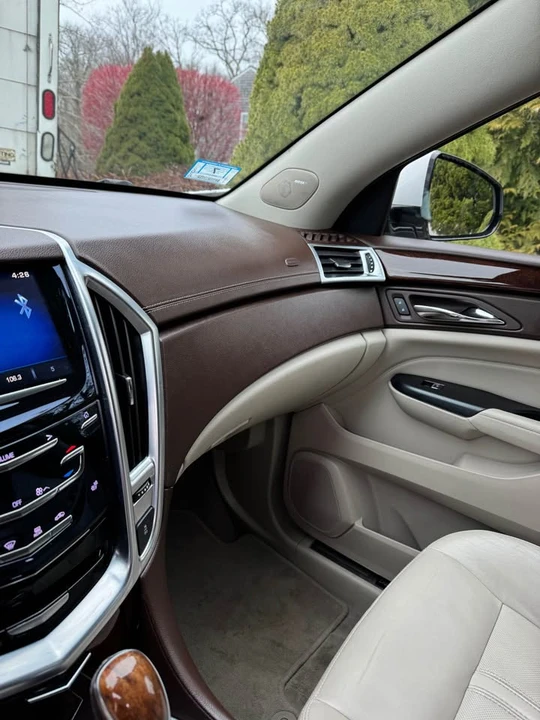 2015 Cadillac SRX - Image 6 of 10