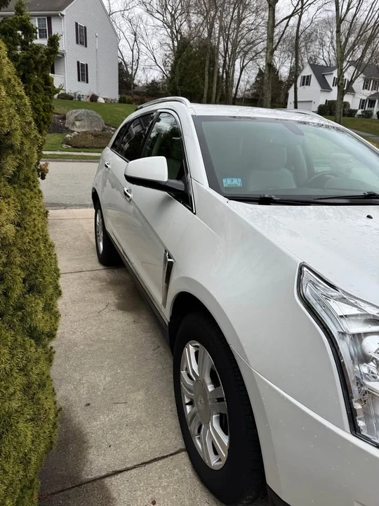 2015 Cadillac SRX - Image 2 of 10