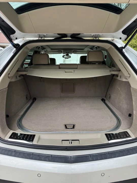 2015 Cadillac SRX - Image 9 of 10