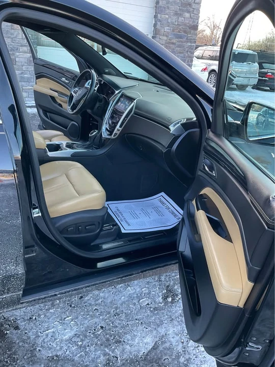 2015 Cadillac SRX - Image 16 of 19