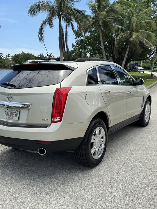 2015 Cadillac SRX - Image 11 of 21
