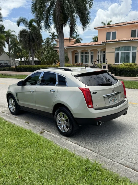 2015 Cadillac SRX - Image 8 of 21