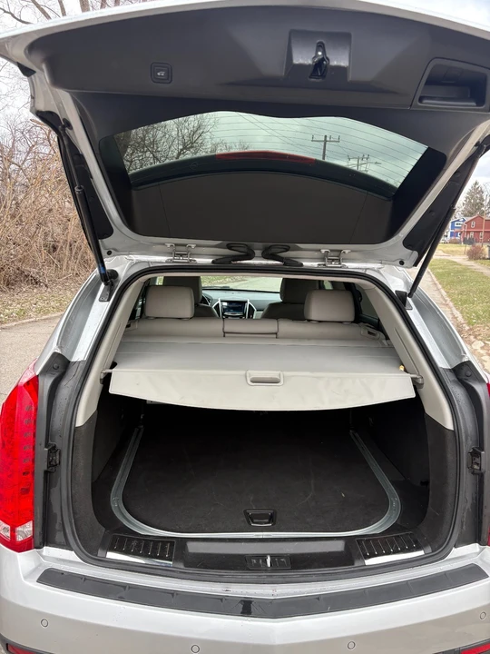 2015 Cadillac SRX - Image 8 of 18