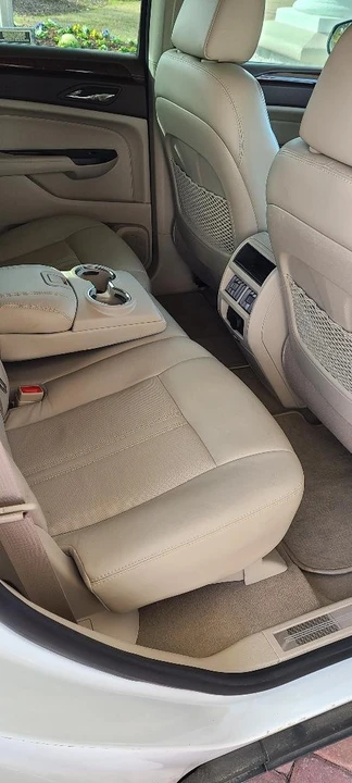 2015 Cadillac SRX - Image 16 of 19