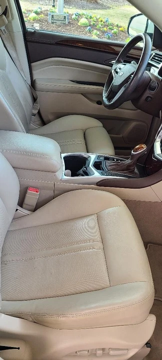 2015 Cadillac SRX - Image 14 of 19
