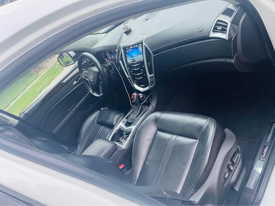 2015 Cadillac SRX - Image 10 of 18