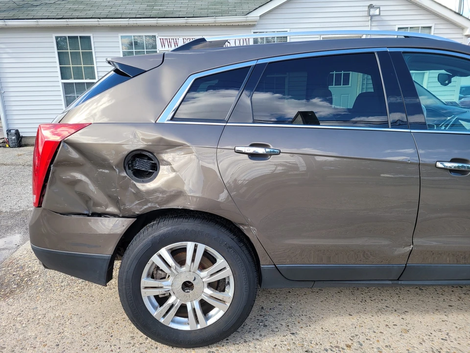 2015 Cadillac SRX - Image 9 of 21