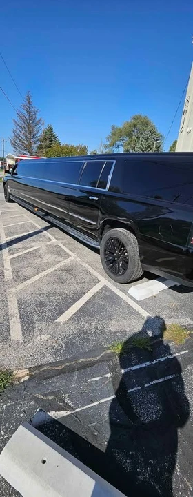 2015 Cadillac Escalade 4th Gen - Image 16 of 16