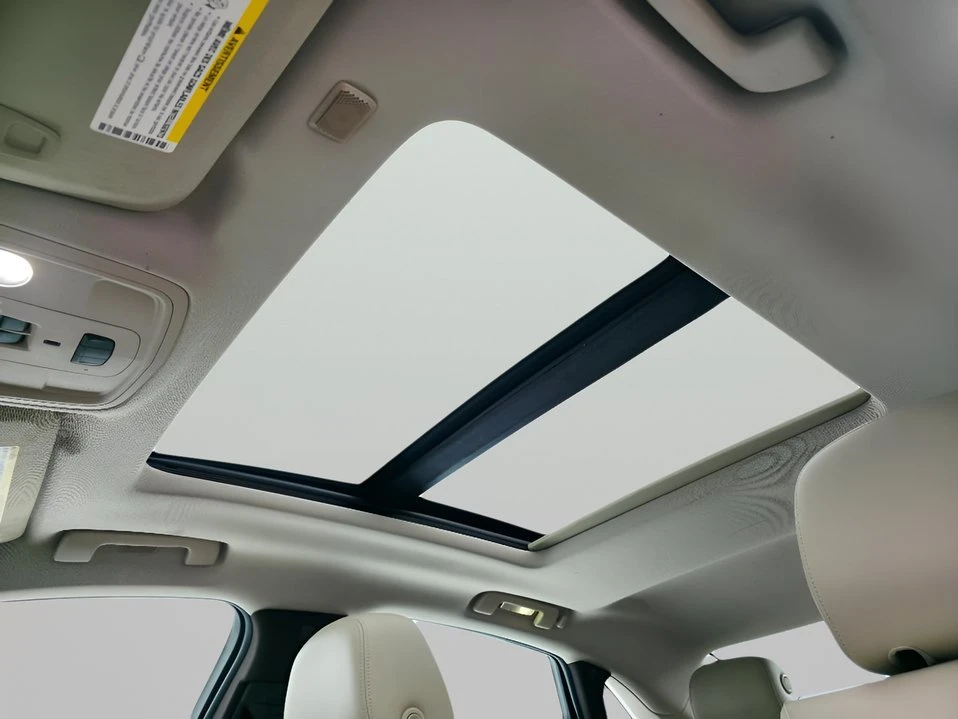 2015 Cadillac XTS - Image 10 of 20
