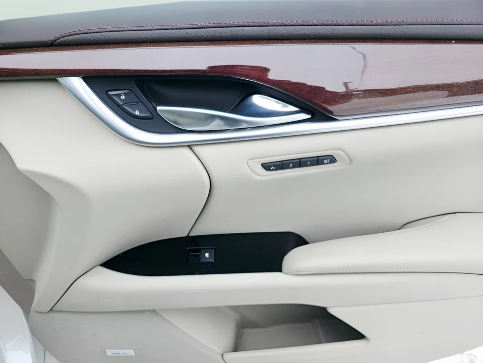 2015 Cadillac XTS - Image 17 of 20