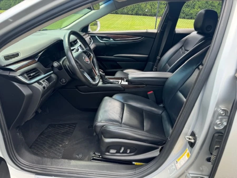2015 Cadillac XTS - Image 9 of 14