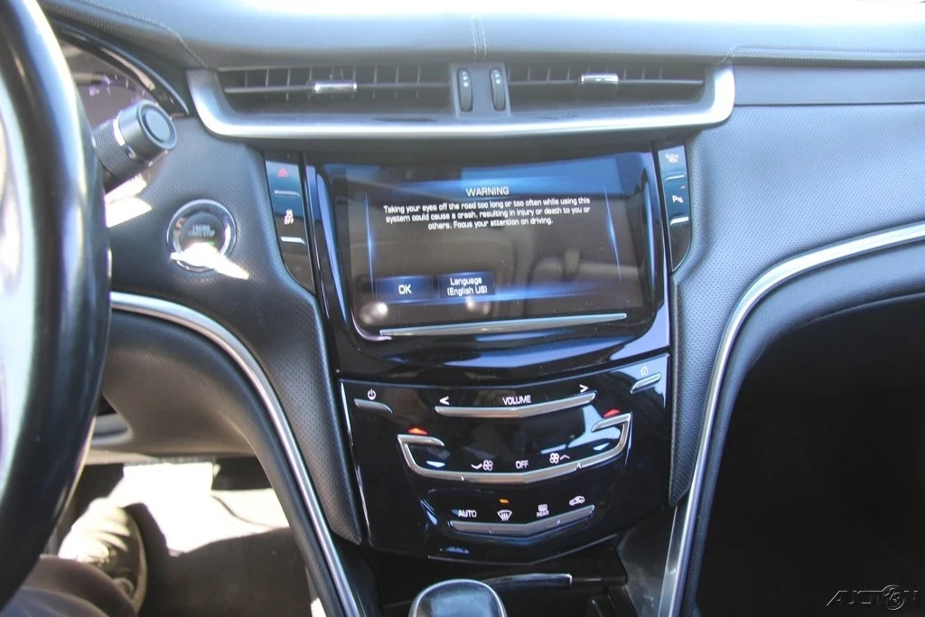 2015 Cadillac XTS - Image 15 of 21