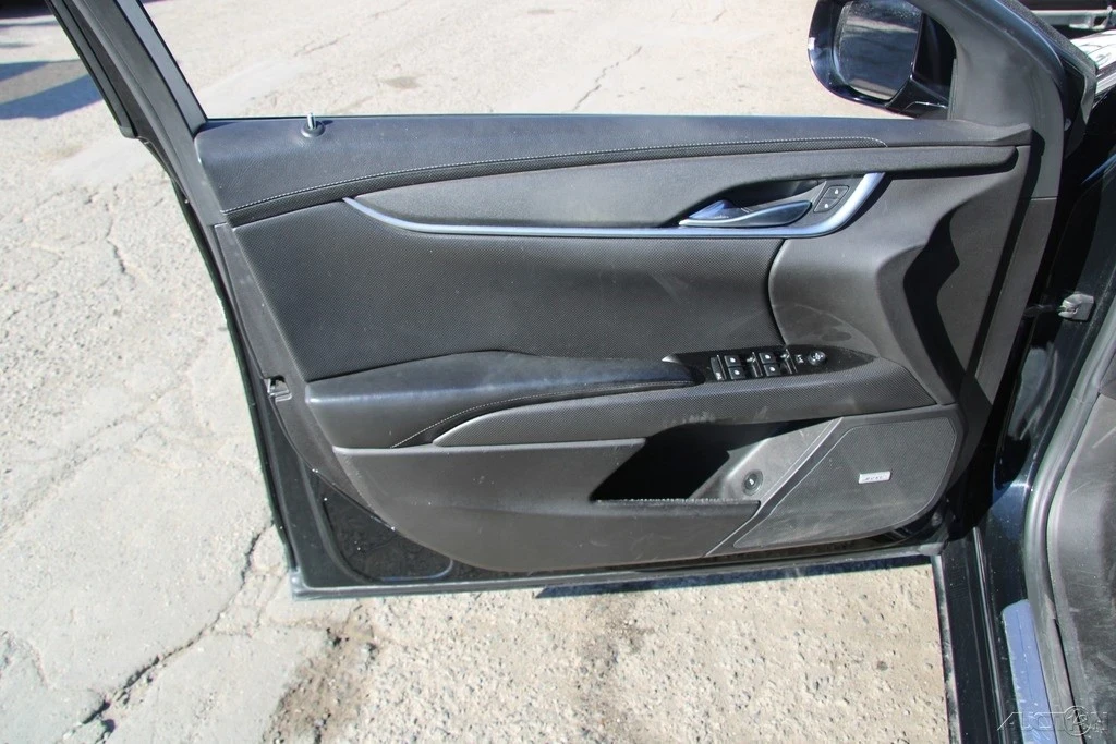 2015 Cadillac XTS - Image 10 of 21
