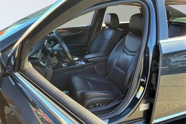 2015 Cadillac XTS - Image 10 of 12