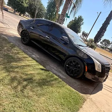 2015 Cadillac XTS Luxury Sedan 4D