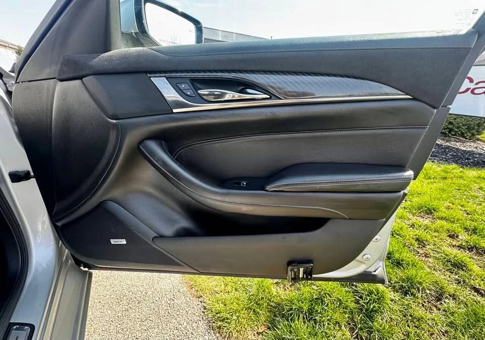 2015 Cadillac CTS 3rd Gen - Image 18 of 19