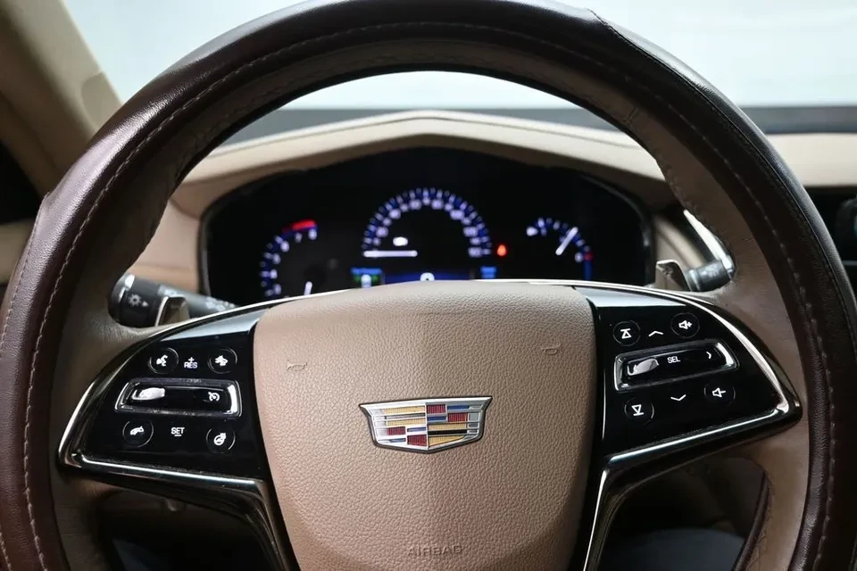 2015 Cadillac CTS 3rd Gen - Image 15 of 16