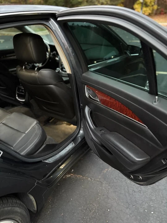 2015 Cadillac CTS 3rd Gen - Image 16 of 18