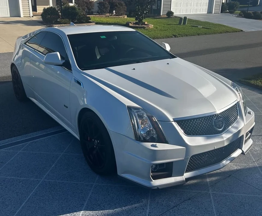 2015 Cadillac CTS-V 3rd Gen - Image 2 of 5