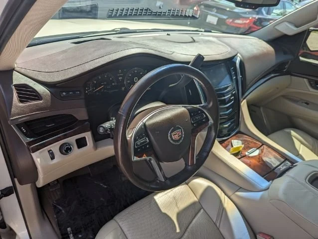 2015 Cadillac Escalade 4th Gen - Image 12 of 20