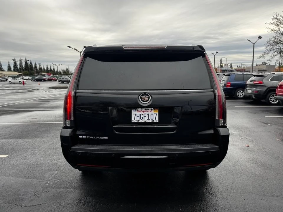 2015 Cadillac Escalade 4th Gen - Image 15 of 19
