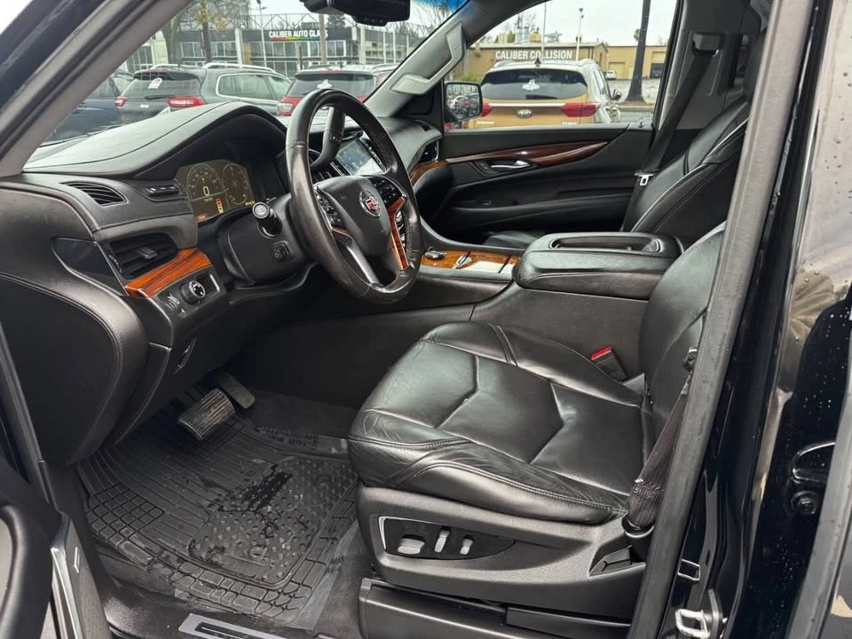 2015 Cadillac Escalade 4th Gen - Image 4 of 19