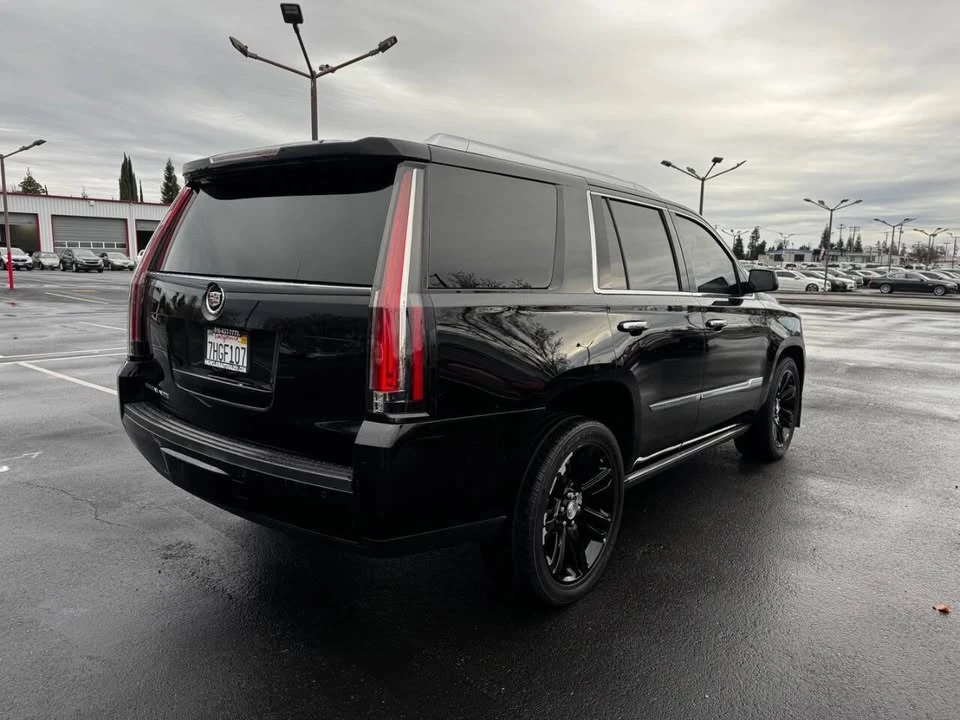 2015 Cadillac Escalade 4th Gen - Image 12 of 19