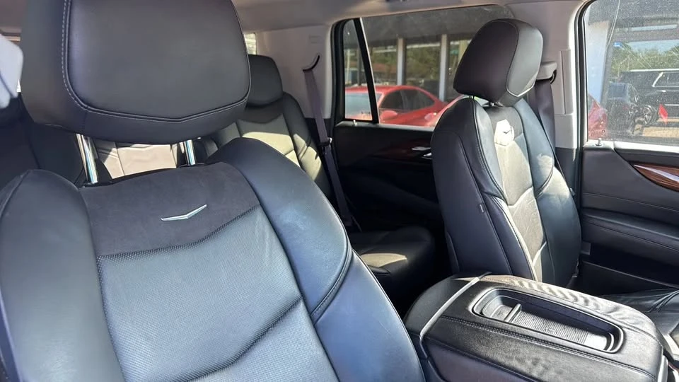 2015 Cadillac Escalade 4th Gen - Image 12 of 20