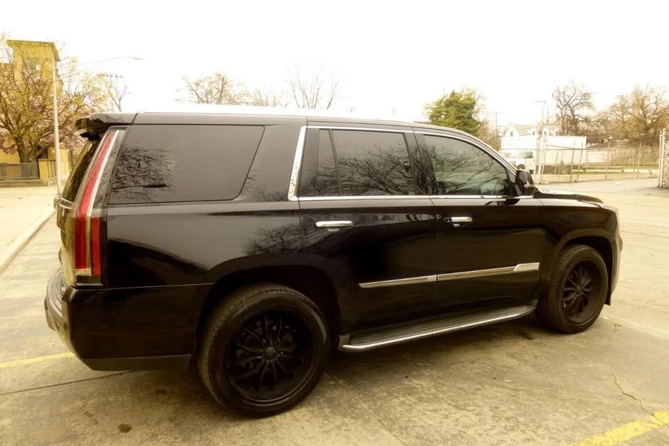 2015 Cadillac Escalade 4th Gen - Image 8 of 19