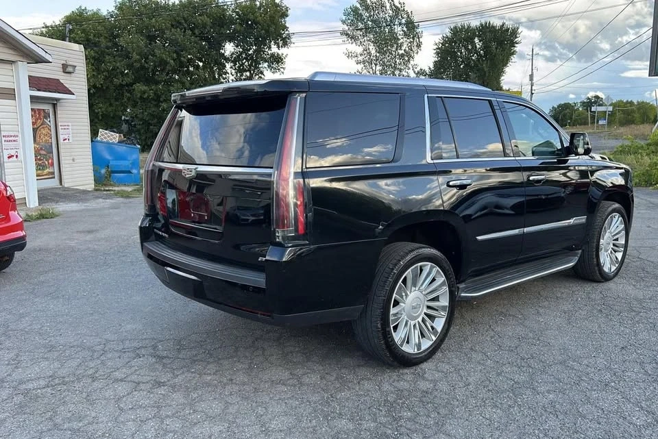 2015 Cadillac Escalade 4th Gen - Image 4 of 18