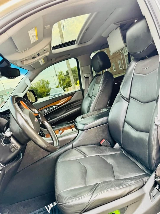 2015 Cadillac Escalade 4th Gen - Image 10 of 20