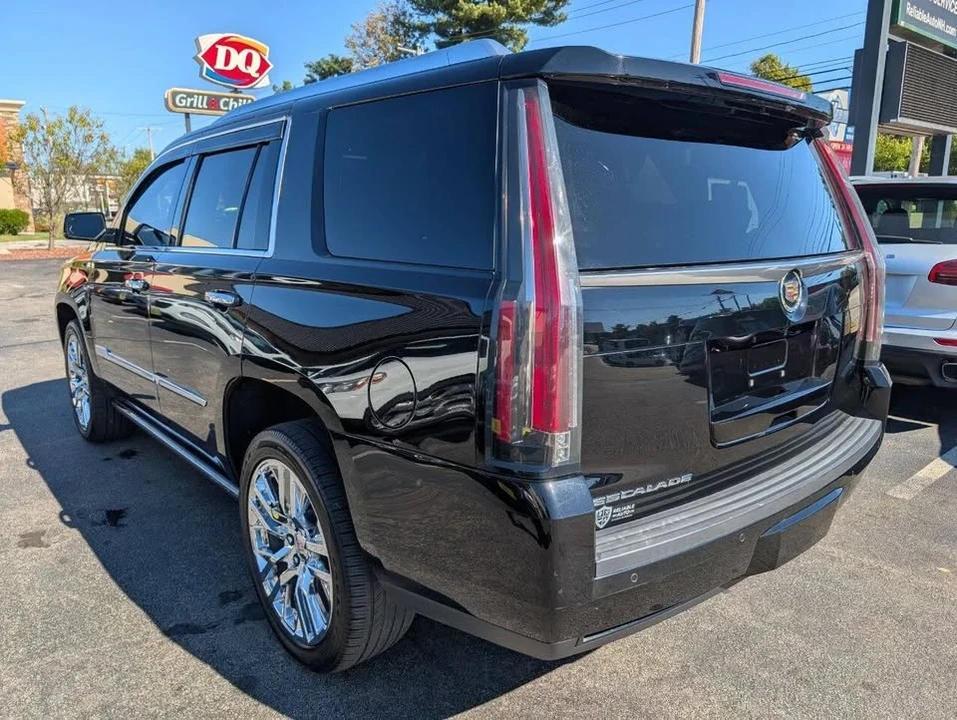 2015 Cadillac Escalade 4th Gen - Image 5 of 18