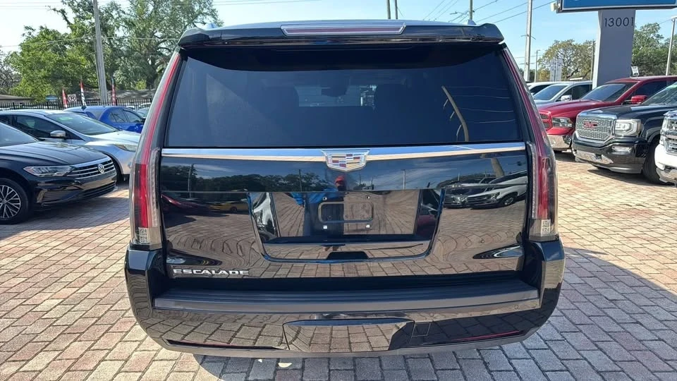 2015 Cadillac Escalade 4th Gen - Image 6 of 20