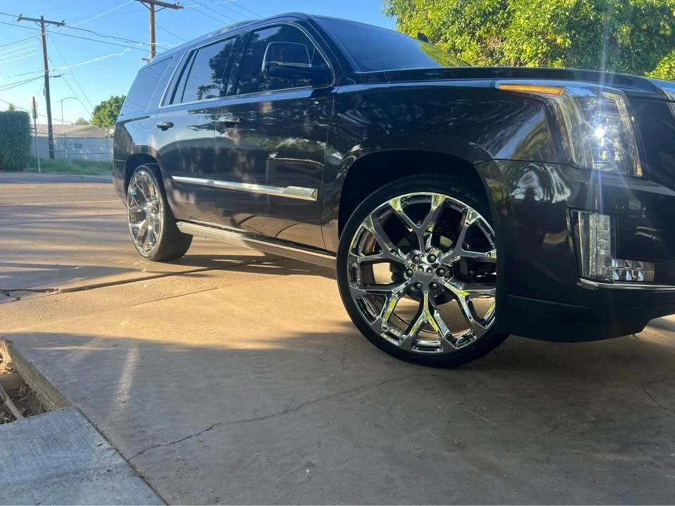 2015 Cadillac Escalade 4th Gen - Image 15 of 20