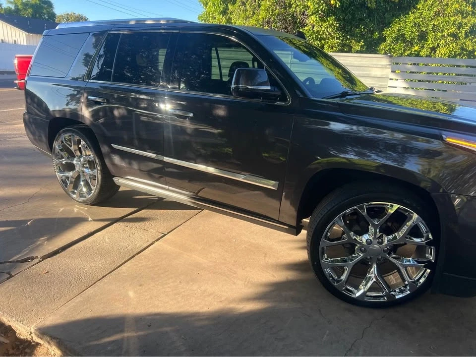 2015 Cadillac Escalade 4th Gen - Image 16 of 20