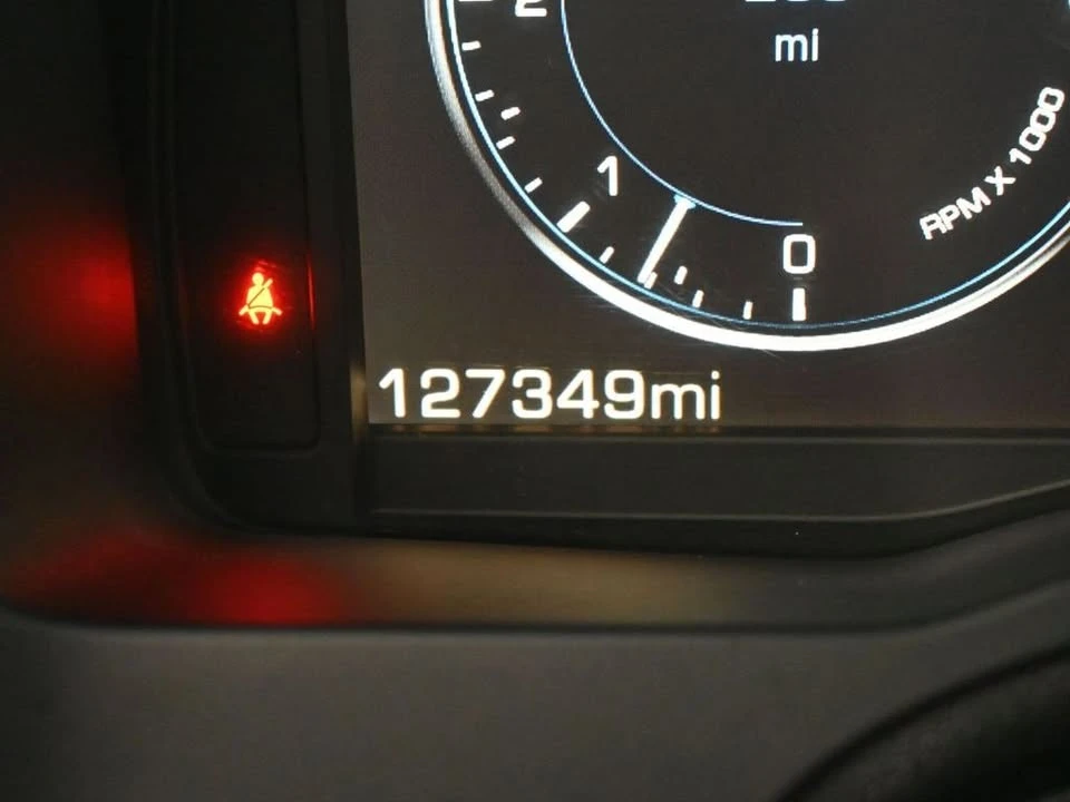 2015 Cadillac Escalade 4th Gen - Image 10 of 15