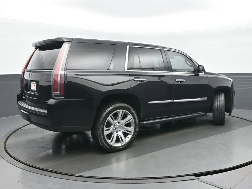 2015 Cadillac Escalade 4th Gen - Image 3 of 15