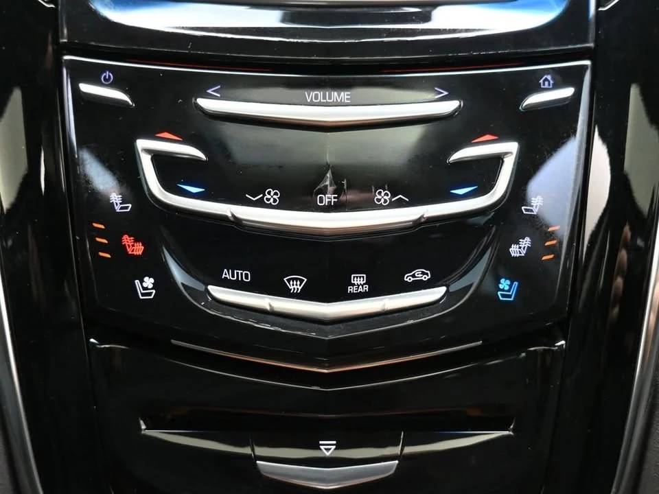 2015 Cadillac Escalade 4th Gen - Image 11 of 15